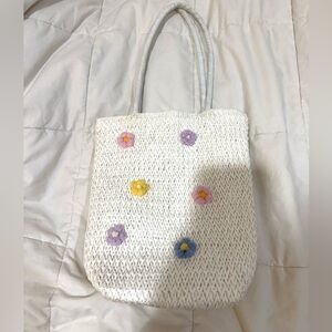 Charming Straw tote bag with Floral Accents Girls